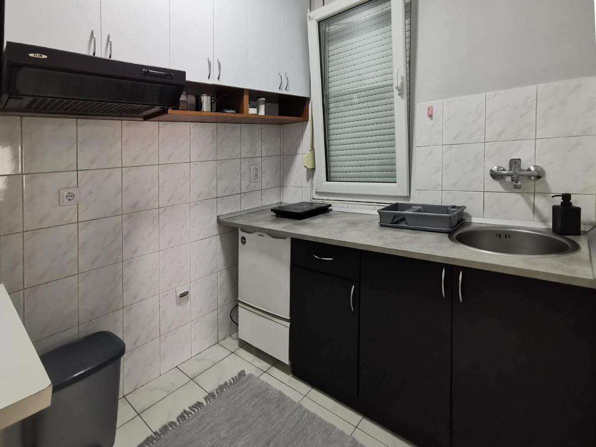 Center Apartment Iva Нови Сад Екстериор снимка