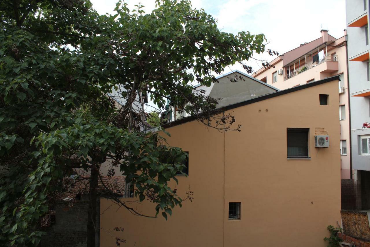 Center Apartment Iva Нови Сад Екстериор снимка